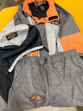 Harley-Davidson Gray & Orange Colorblock Windbreaker Set